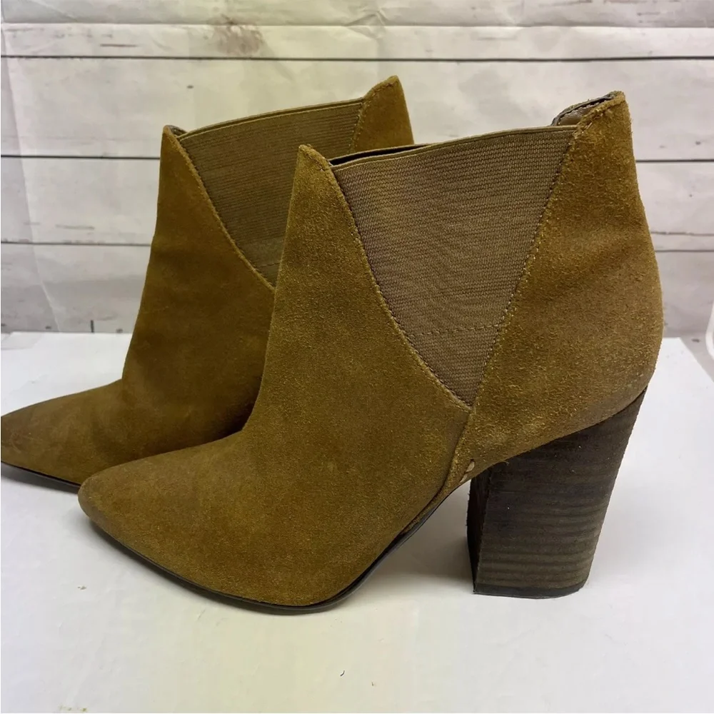 Crown Vintage Chelsea Ankle Booties Brown Grunge Size 9 Block Heel Pull On Boots
